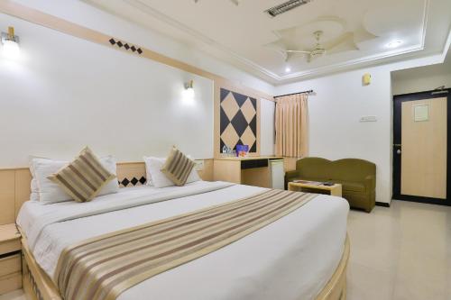 Hotel Ever Krishna