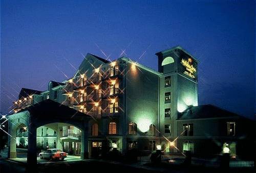Holiday Inn Express Hotel & Suites Asheville - Biltmore Square Mall