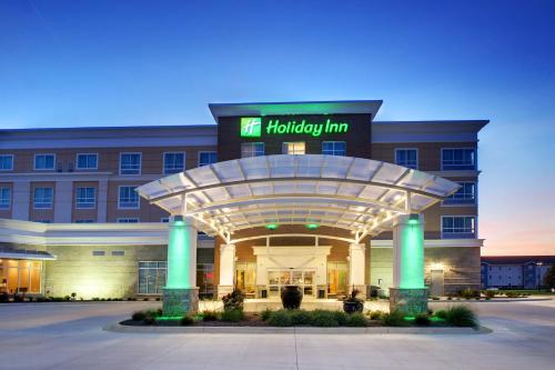 Holiday Inn & Suites Peoria at Grand Prairie